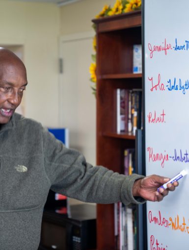 Randall Brown teaches his Addiction Behavioral Awareness program at Lauren’s Wish in Morgantown, W.Va. Photo: Sam Nichols/West Virginia University
